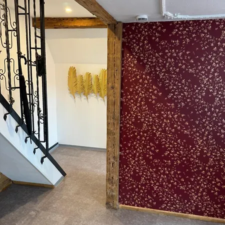 Moderne Suite Goldener Stern In Der Altstadt Mit Wifi 公寓
